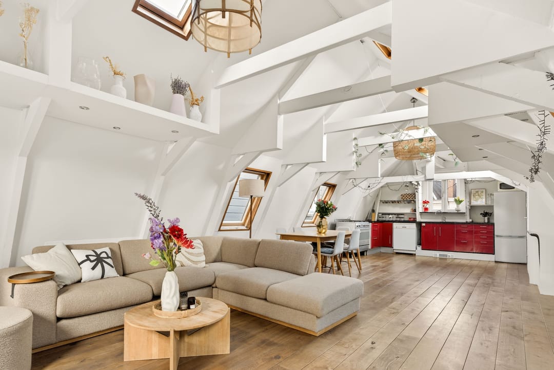 Foto 16 van Eerste Van der Helststraat 57-3