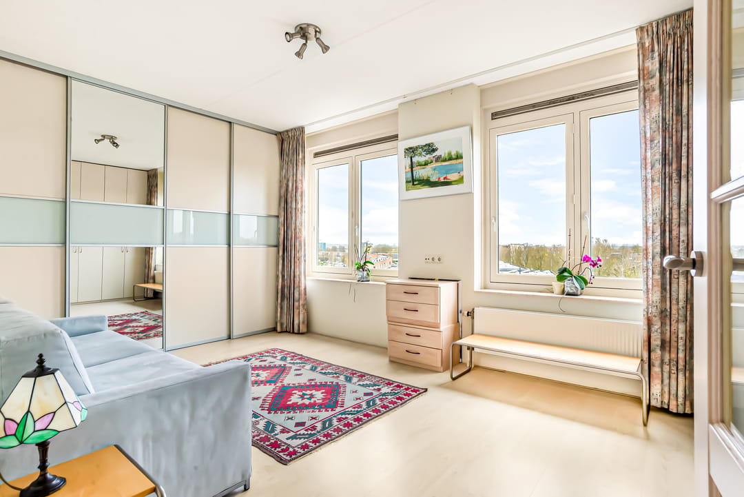 Photo 53 of L. Springerstraat 252