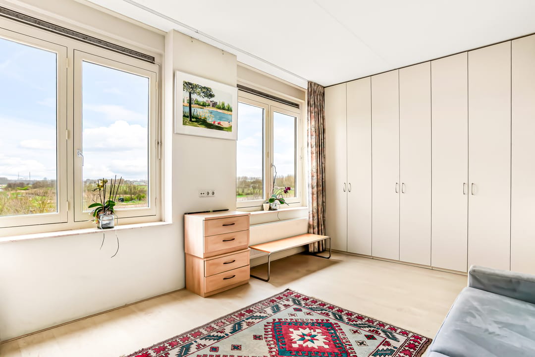 Photo 56 of L. Springerstraat 252