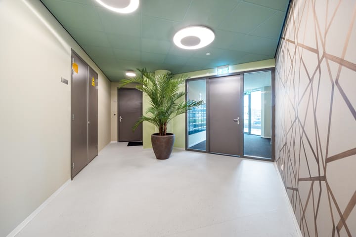 Photo 5 of Burgemeester Elsenlaan 323-F506