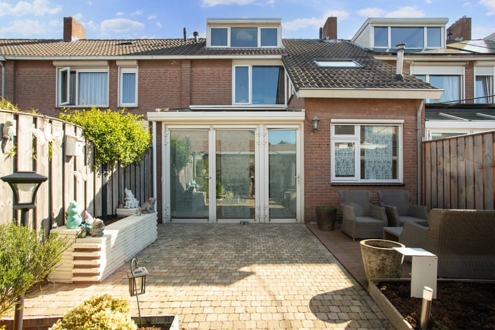Foto 2 van Dokter A.Hoynck van Papendrechtstraat 65