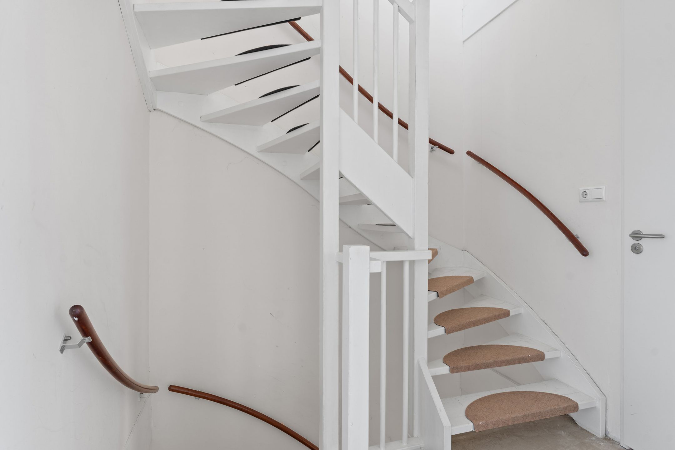 Foto 21 van Deurloo 32