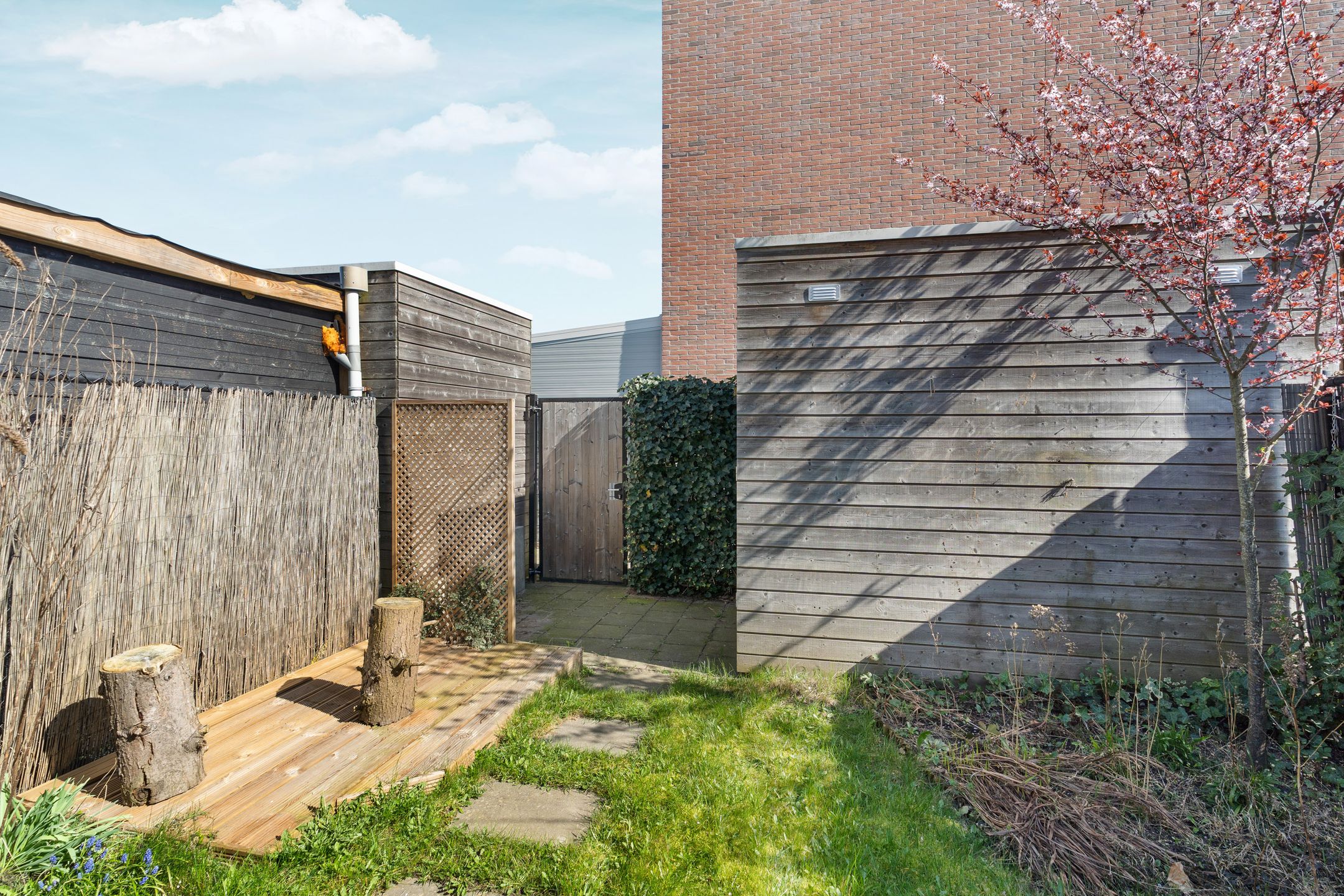 Foto 27 van Deurloo 32