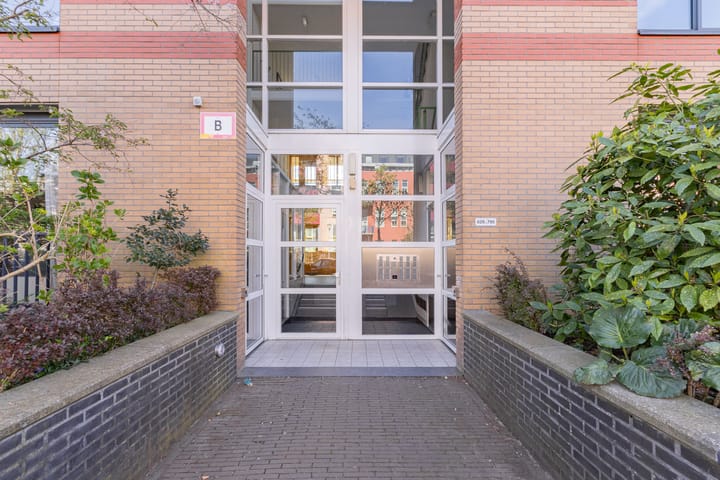 Photo 2 of Arthur van Schendelstraat 643