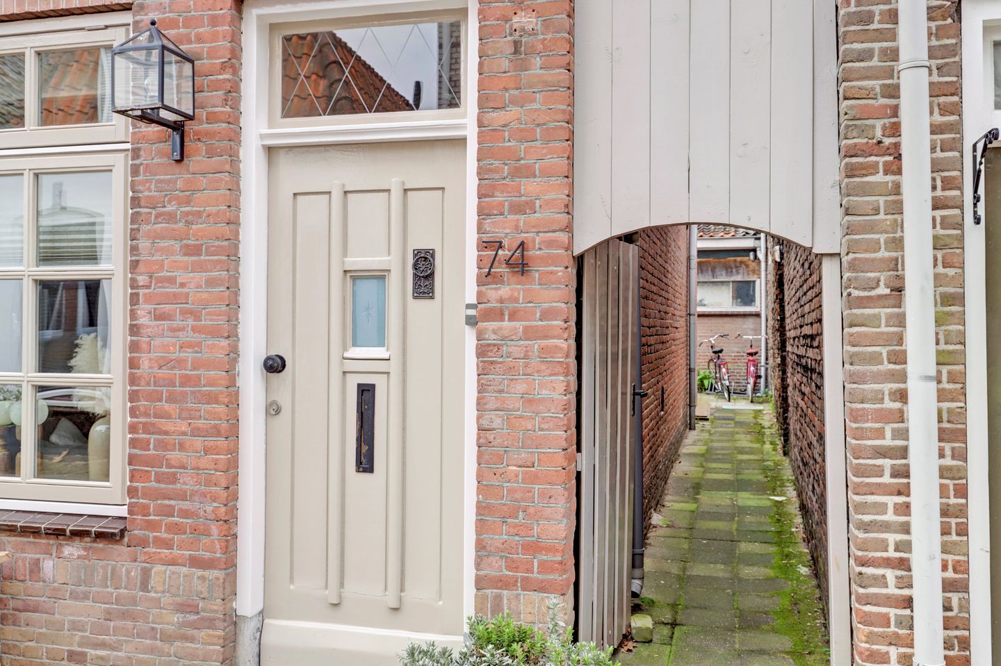 Photo 25 of Bergstraat 74