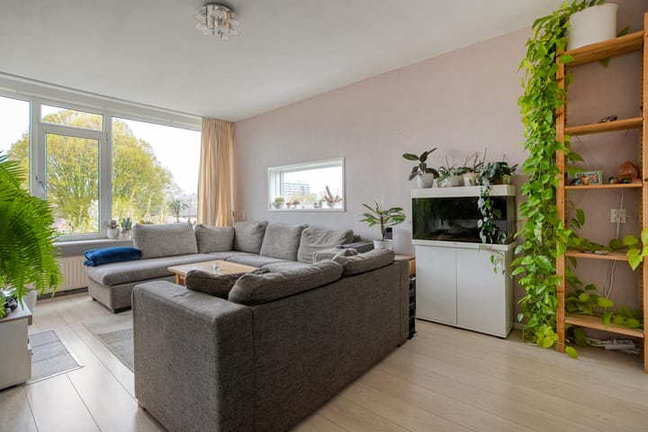 Photo 2 of Scarlattistraat 62