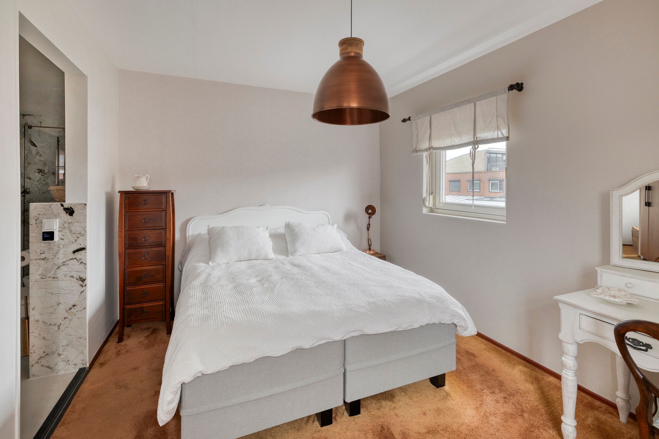 Foto 24 van Schout van Lyndenstraat 6