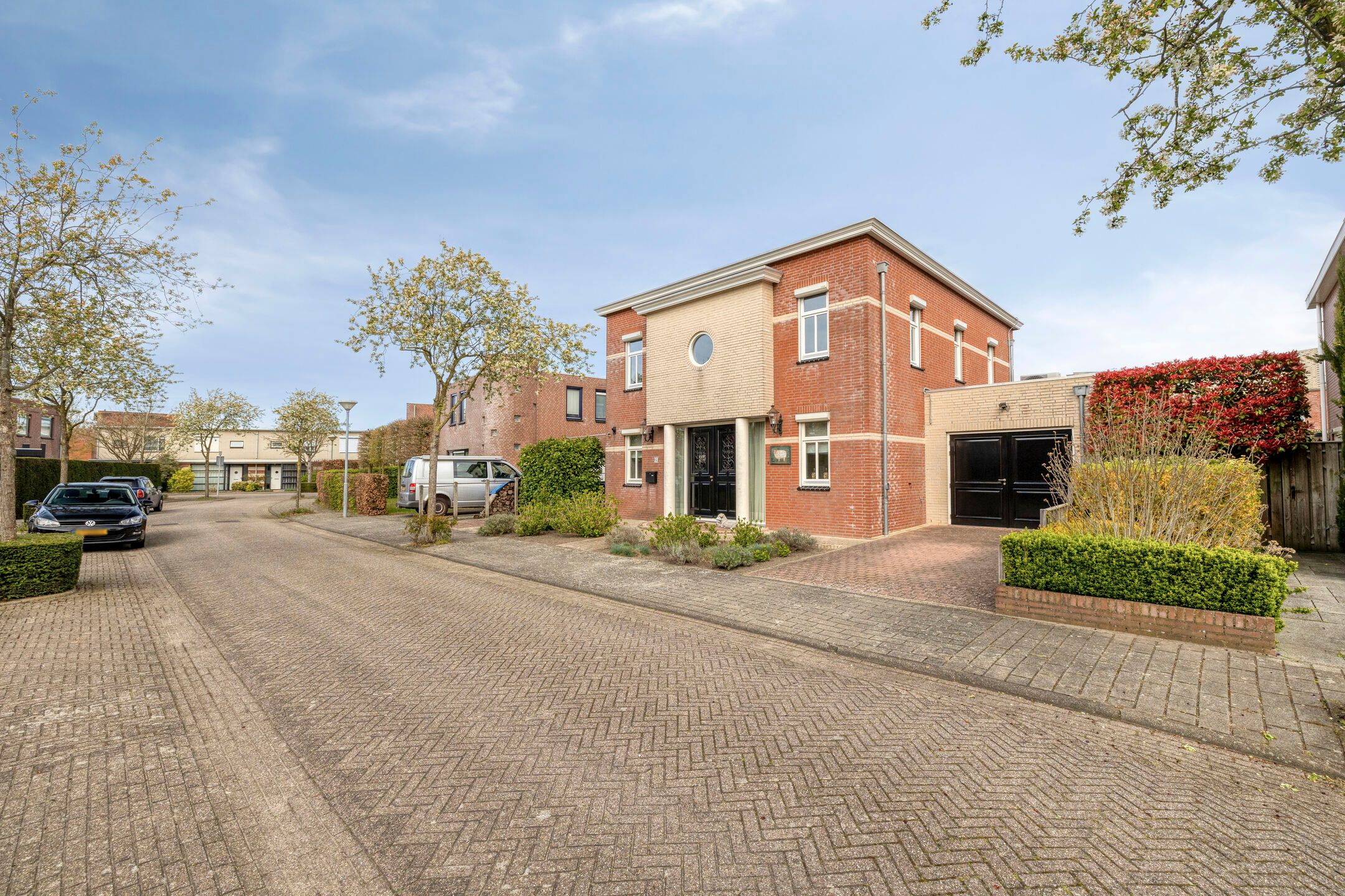 Foto 36 van Schout van Lyndenstraat 6