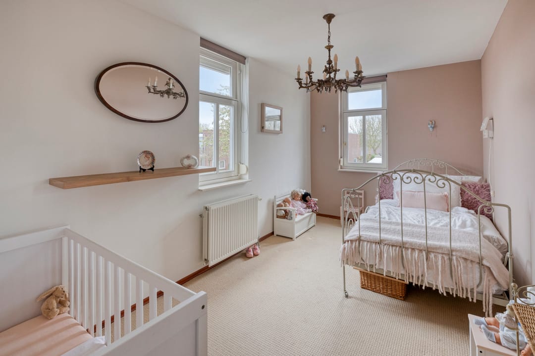 Foto 28 van Schout van Lyndenstraat 6