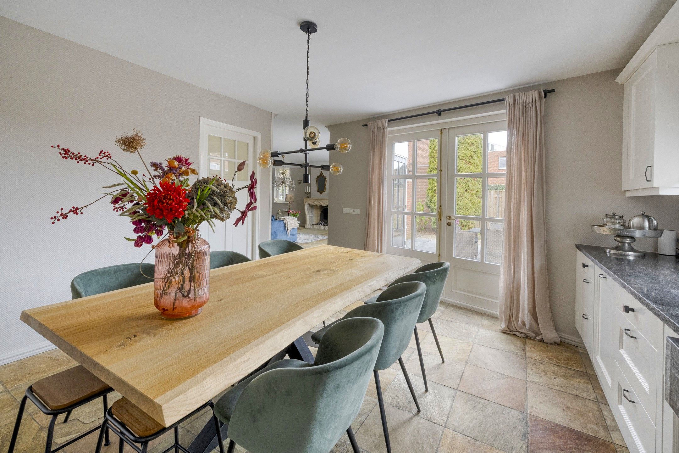 Foto 9 van Schout van Lyndenstraat 6