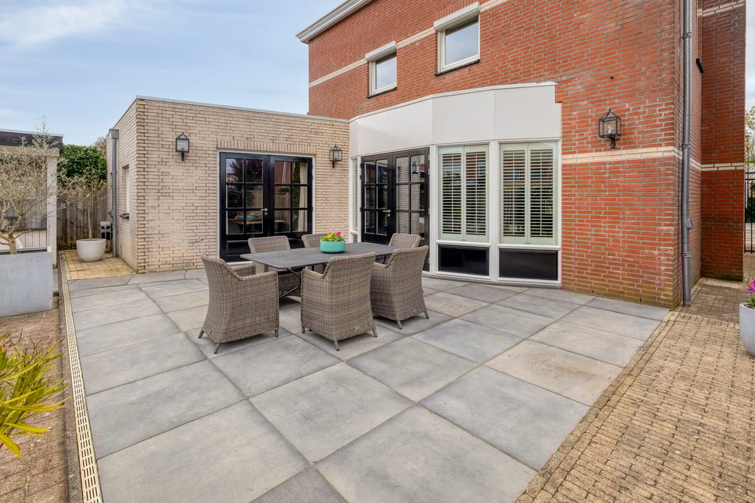 Foto 17 van Schout van Lyndenstraat 6