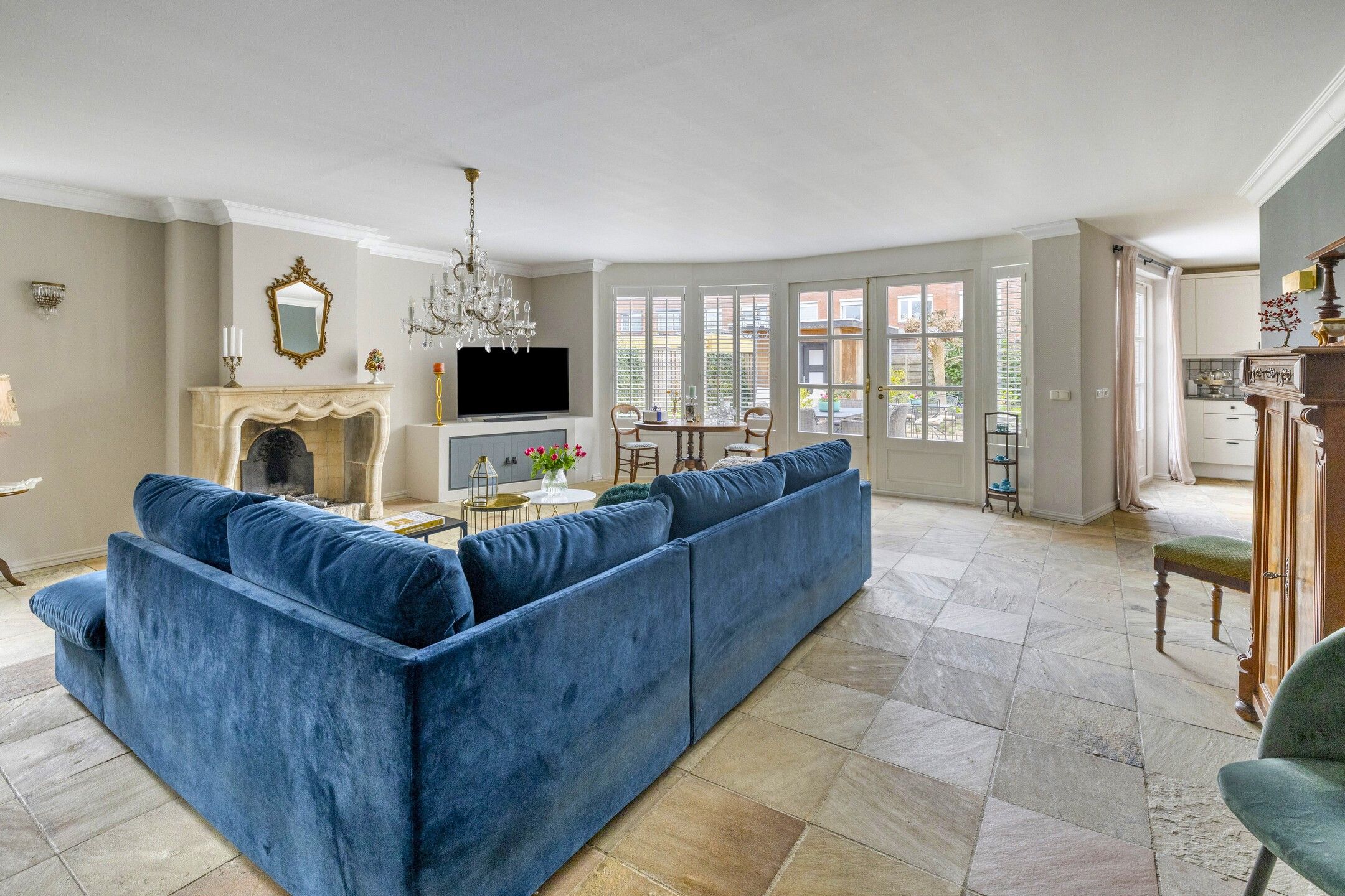 Foto 6 van Schout van Lyndenstraat 6