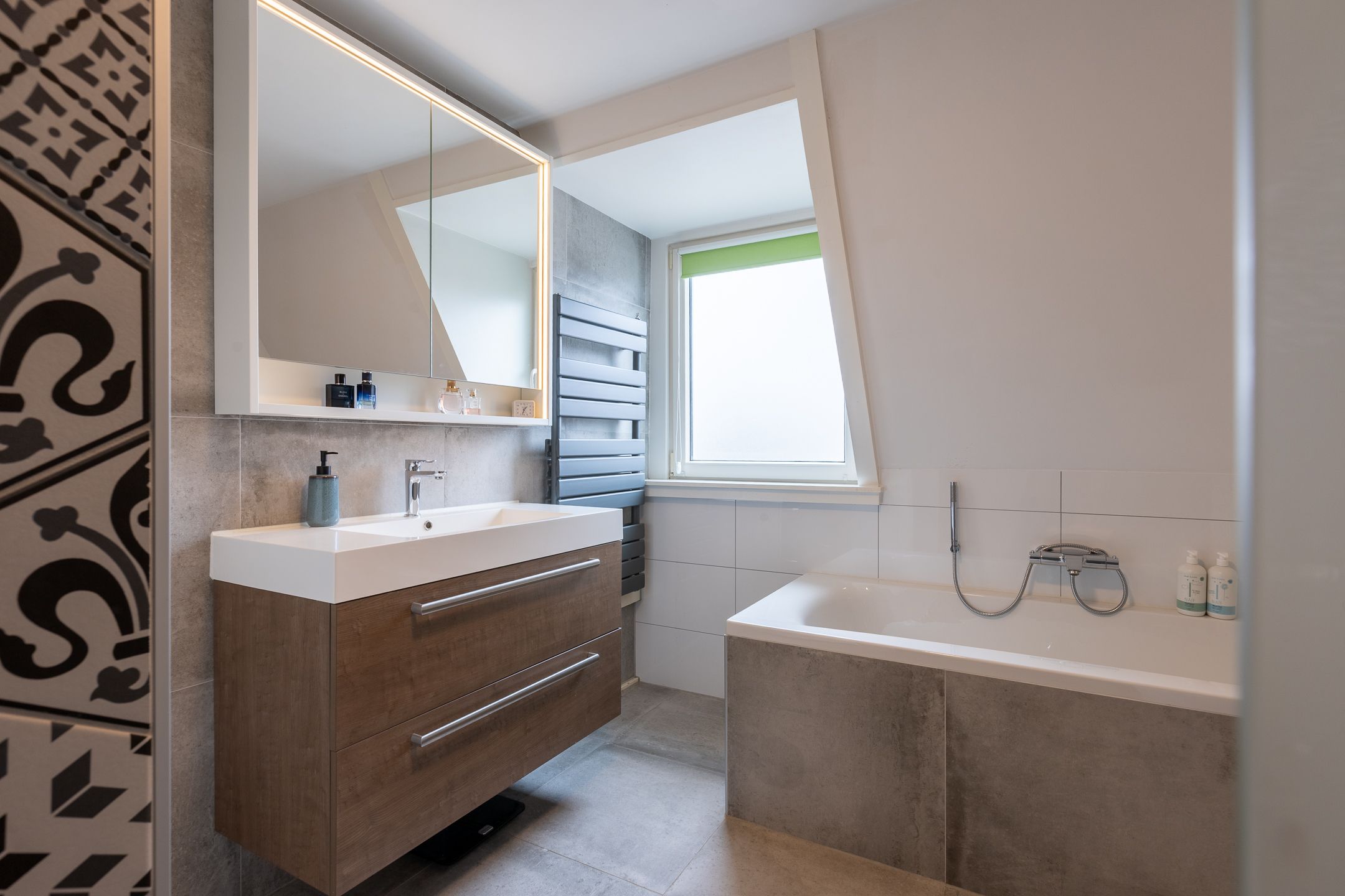 Foto 3 van Parallelweg 186