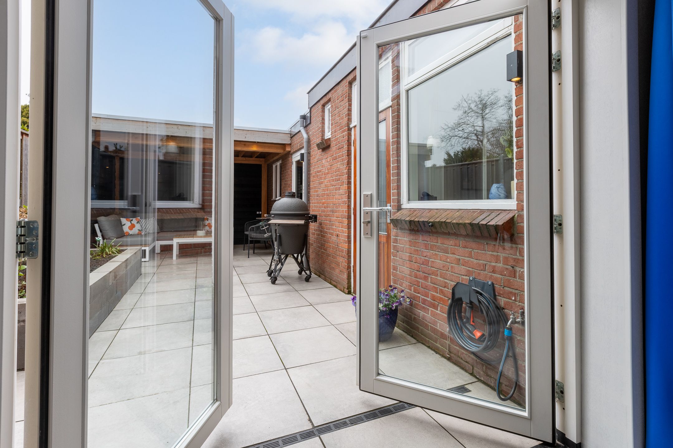 Foto 9 van Parallelweg 186