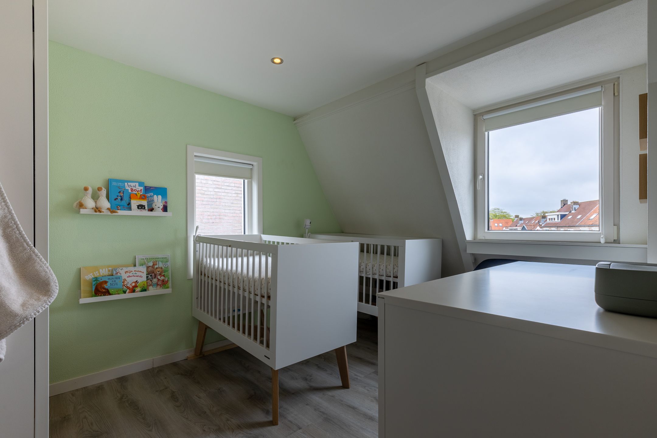 Foto 21 van Parallelweg 186