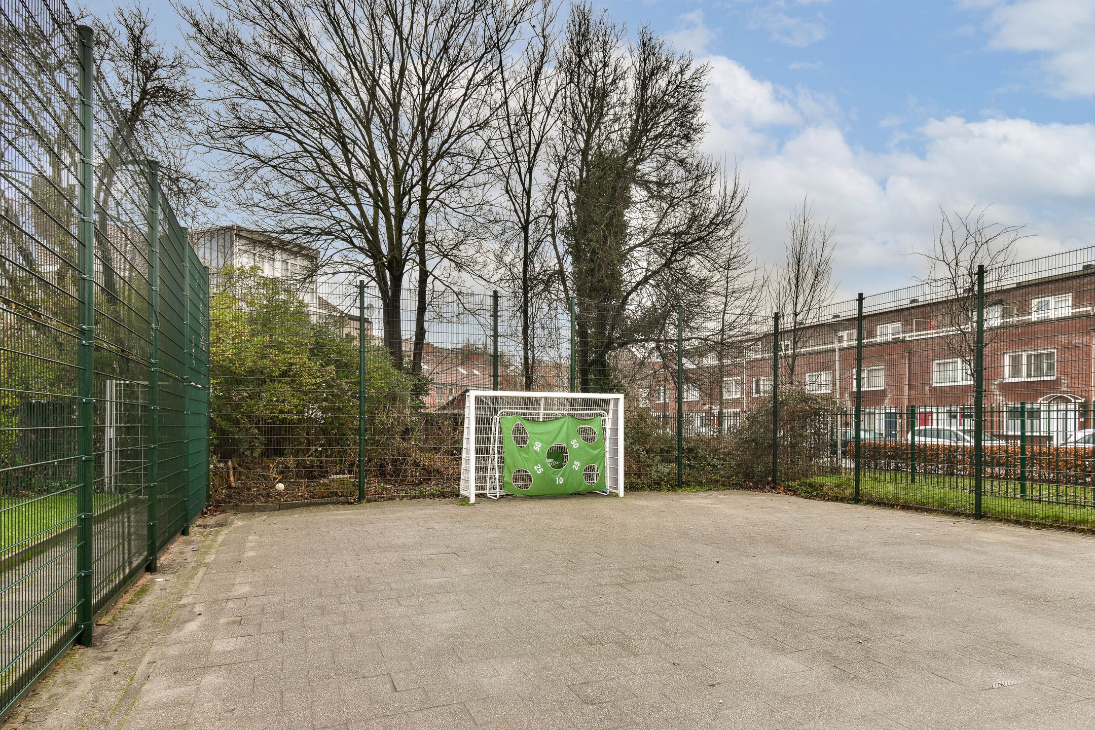 Photo 30 of Narcissenstraat 67-EBOL