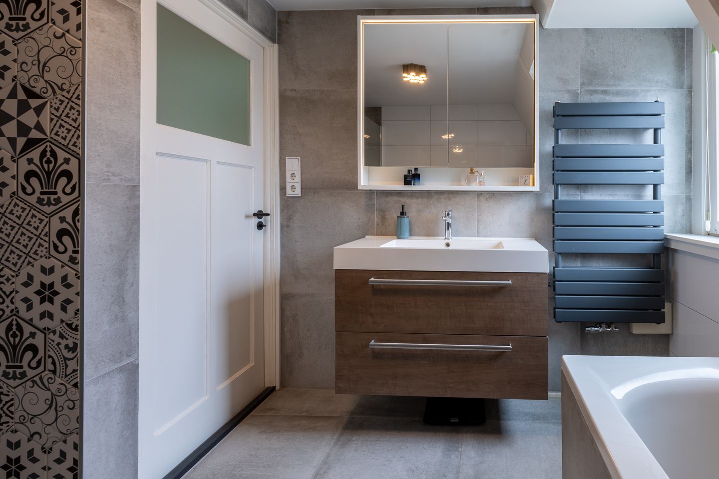 Foto 25 van Parallelweg 186