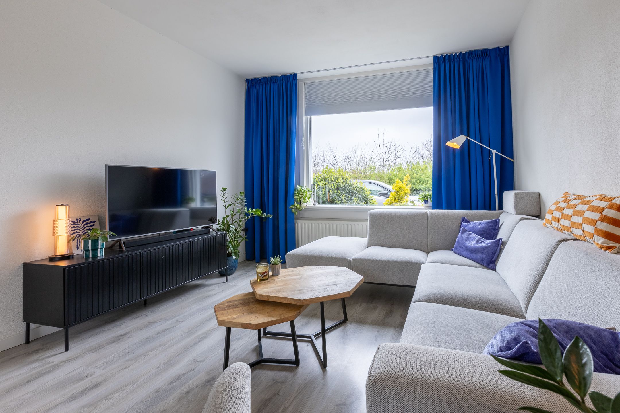 Foto 12 van Parallelweg 186