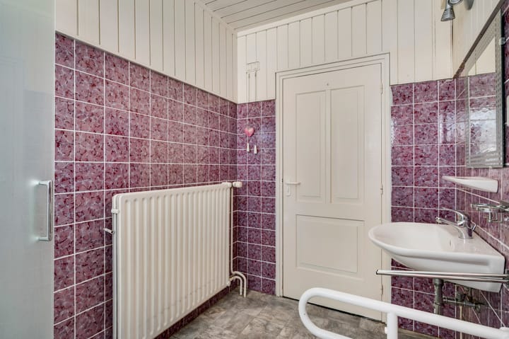 Hoekwoning te koop: Van den boetzelaarstraat 7, Haelen