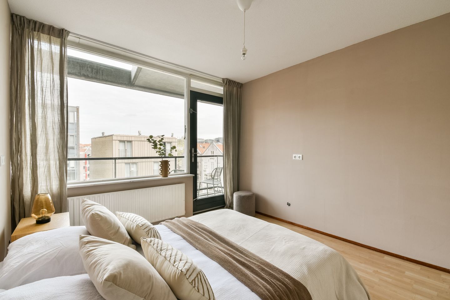 Foto 14 van Valkenburgerstraat 22-F