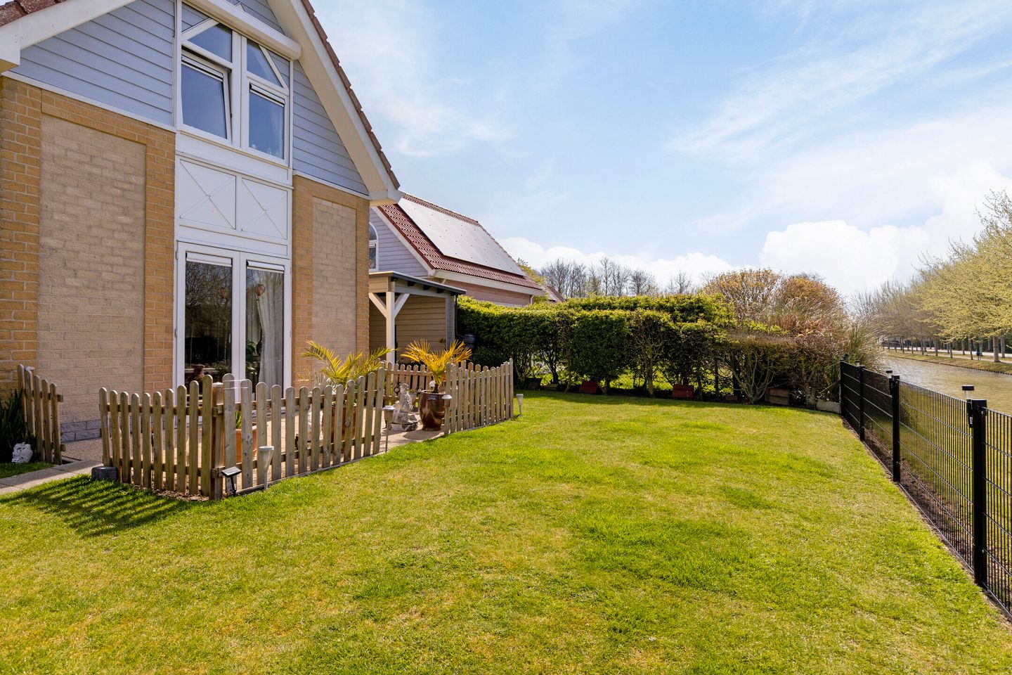 Foto 25 van Golfslag 11