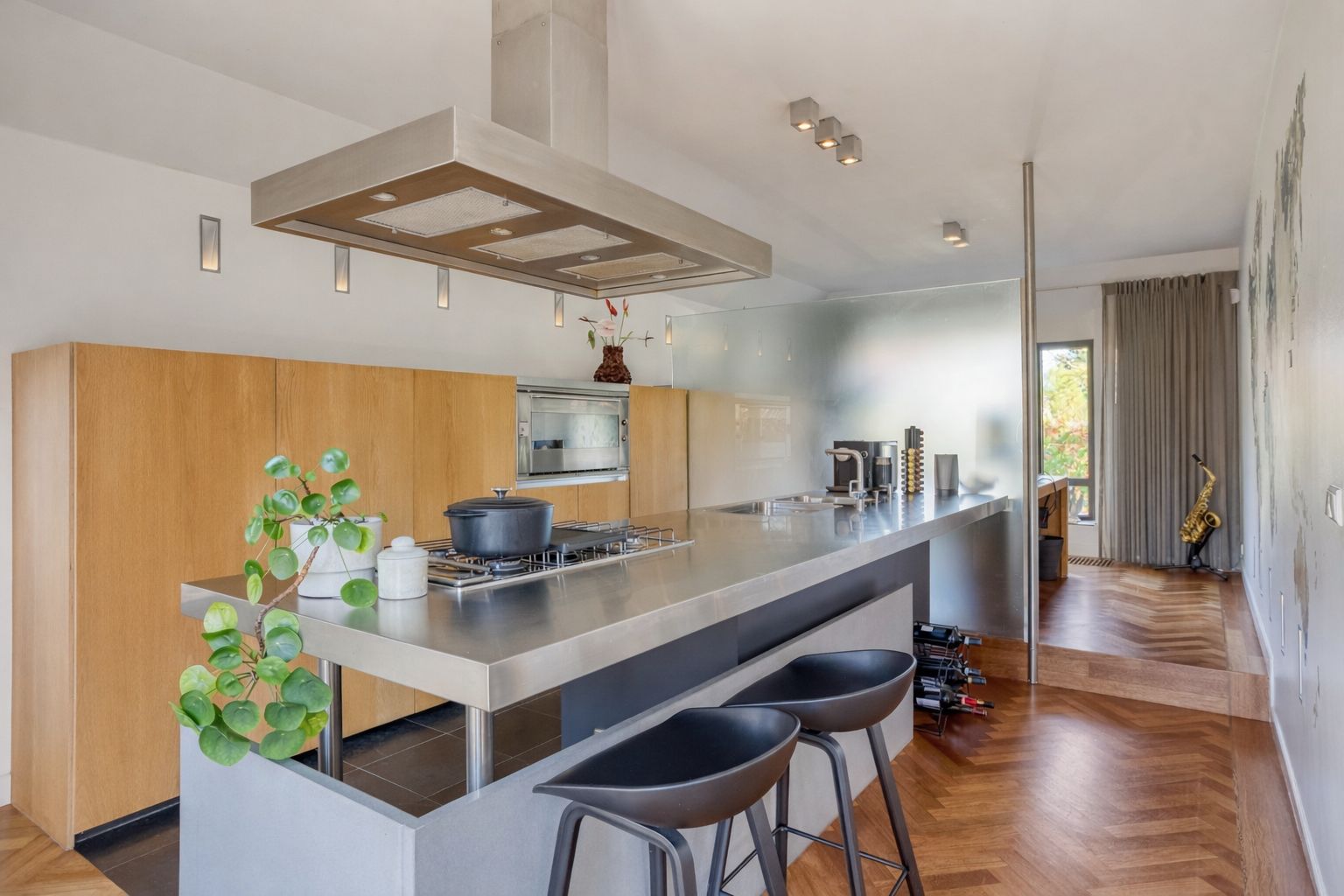 Characterful 1950s Family Home with A+ Energy Label in Eikenburg — 21