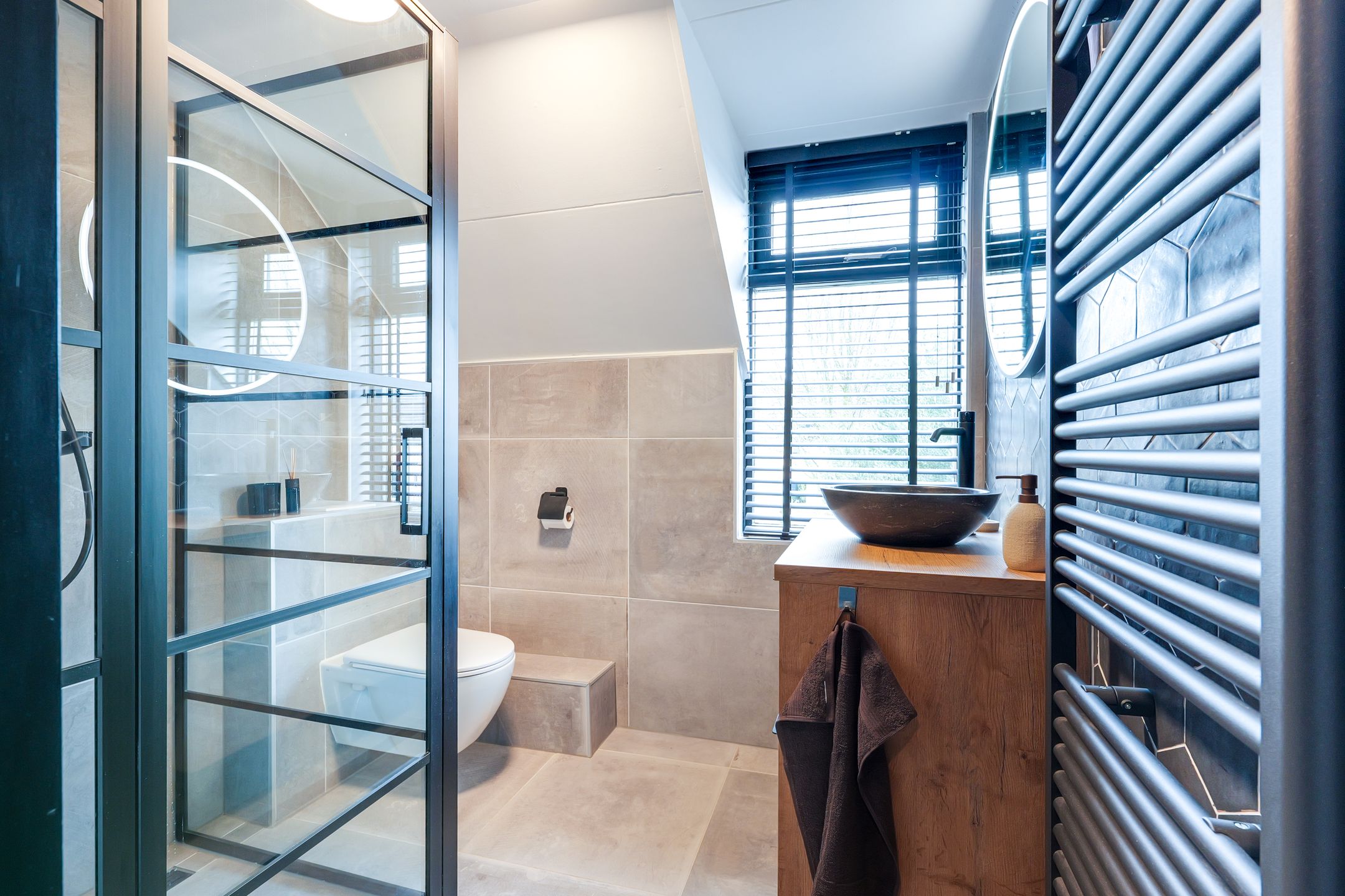 Foto 45 van Ravenstraat 17