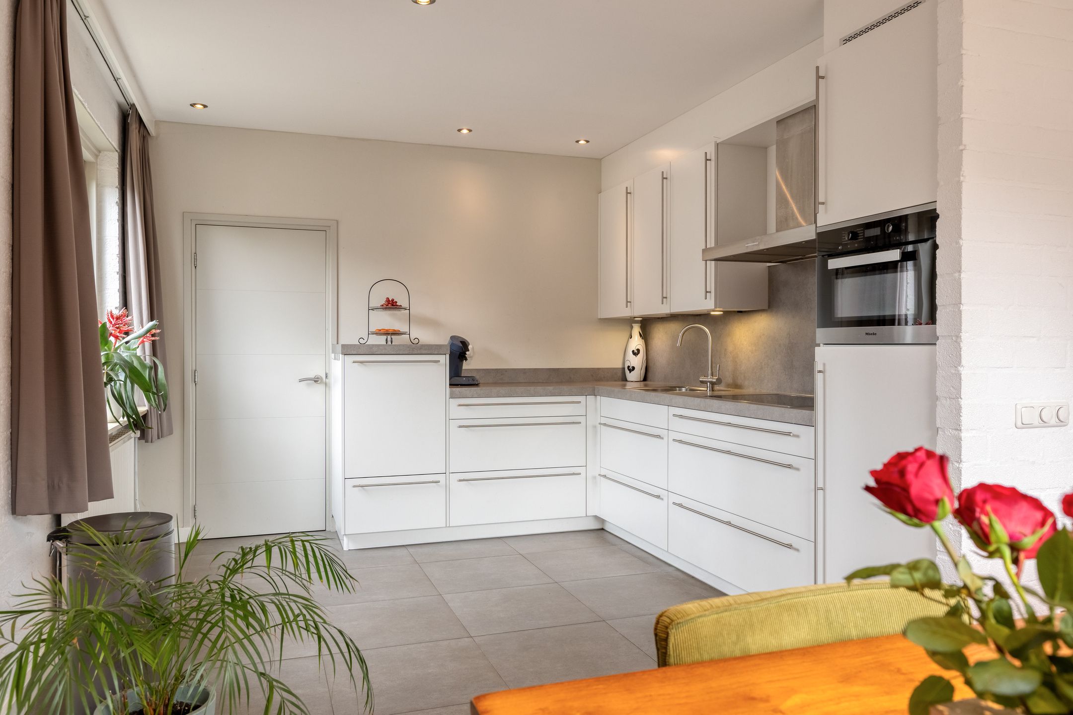 Foto 15 van Hermelijnedreef 6