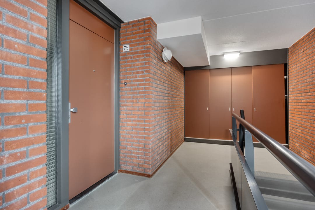 Photo 13 of Rooijsestraat 75