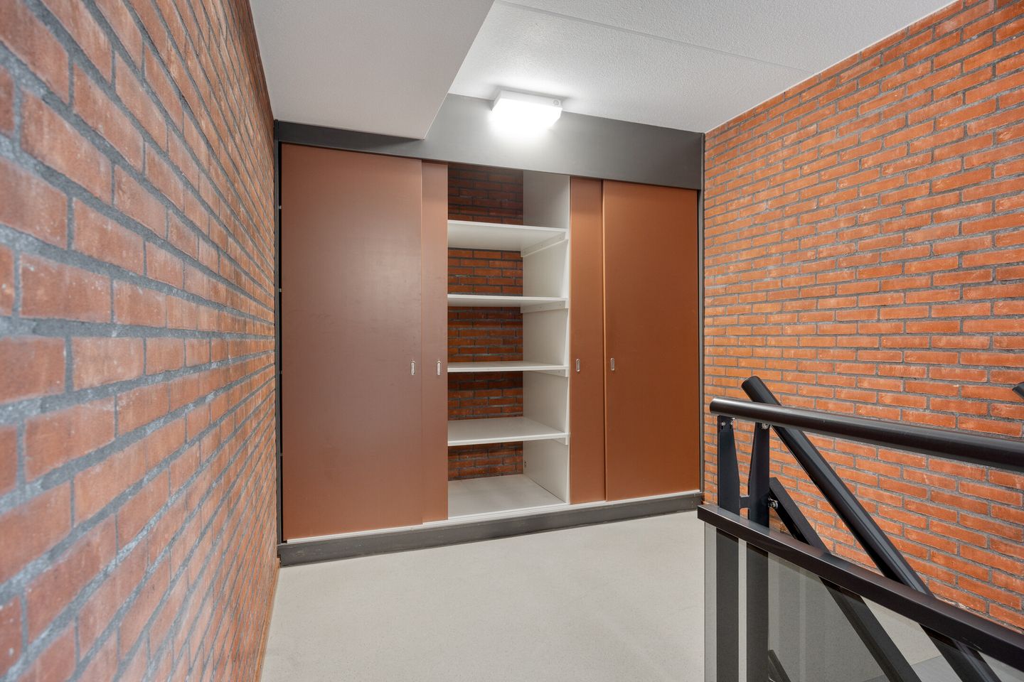 Photo 14 of Rooijsestraat 75