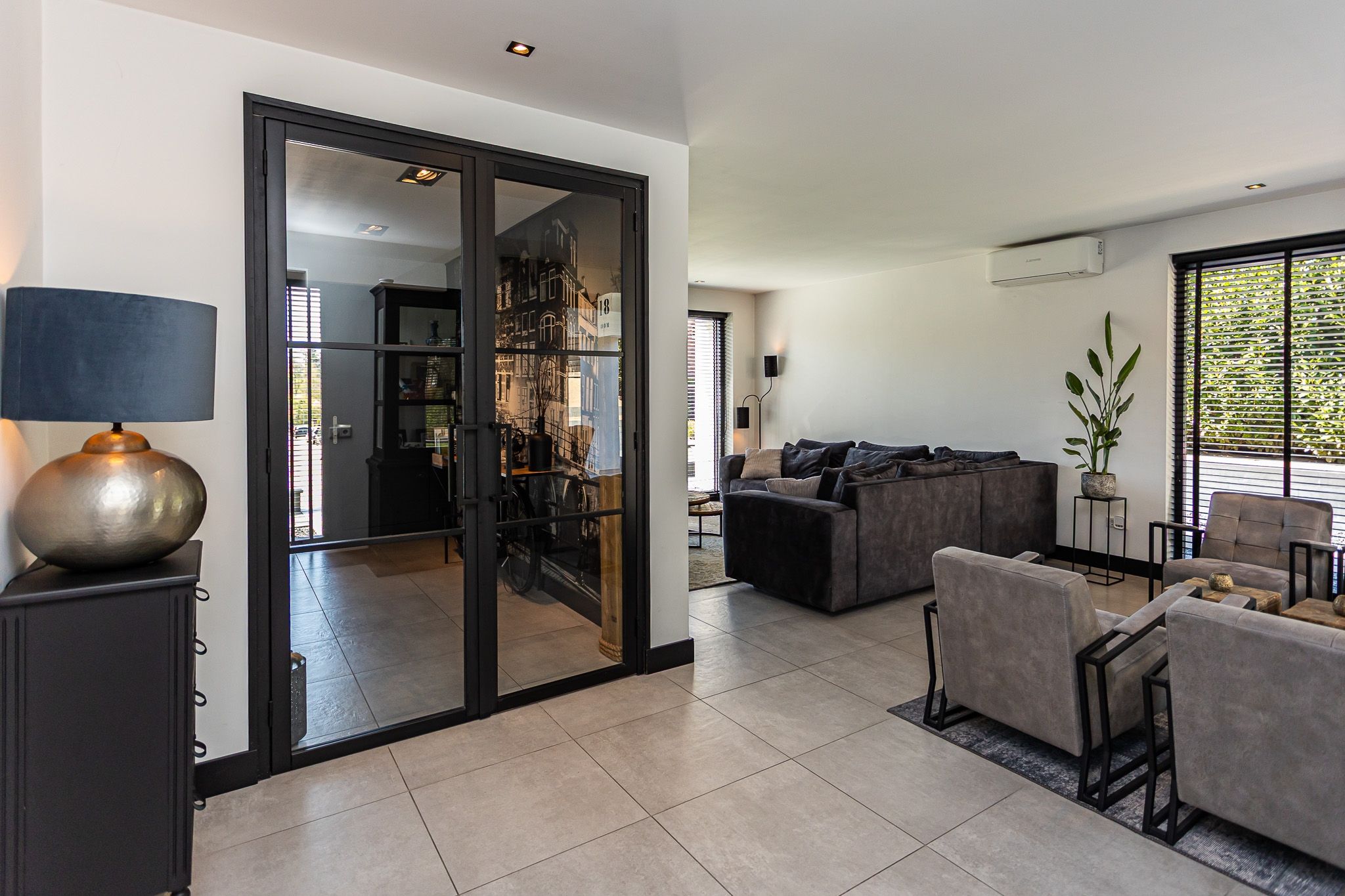 Foto 21 van de Ruyterstraat 44