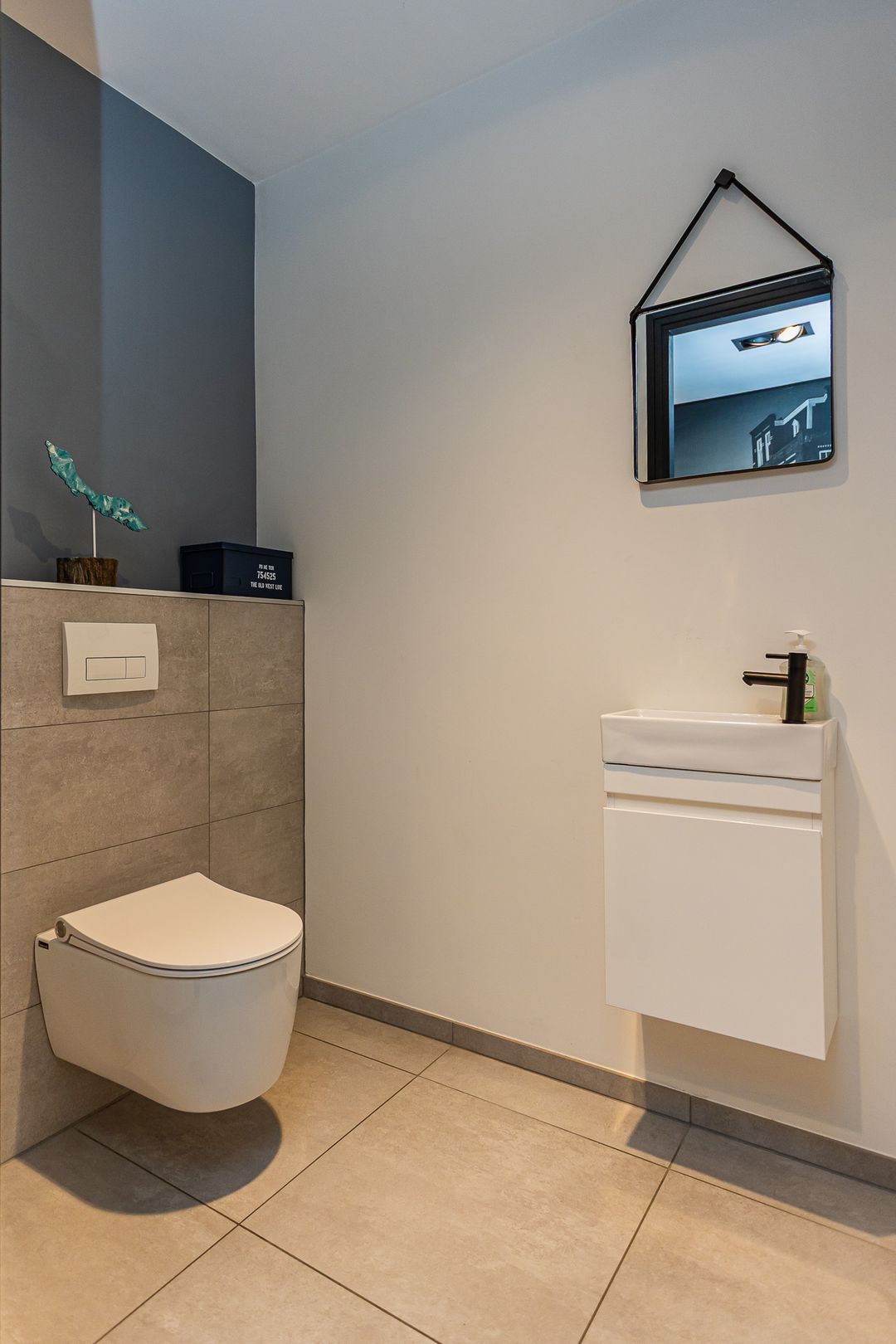 Foto 17 van de Ruyterstraat 44