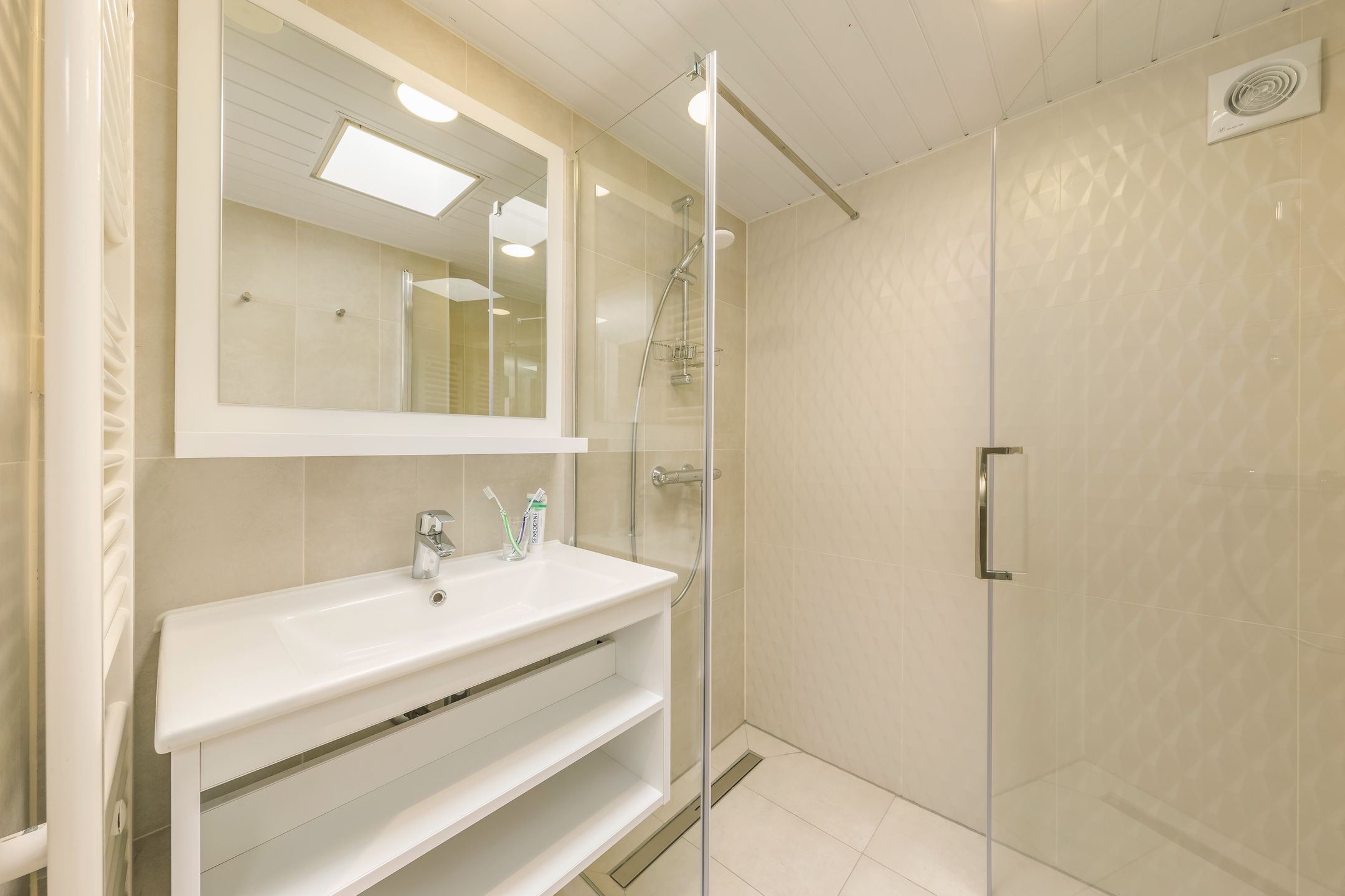 Foto 12 van Slingerweg 1-460