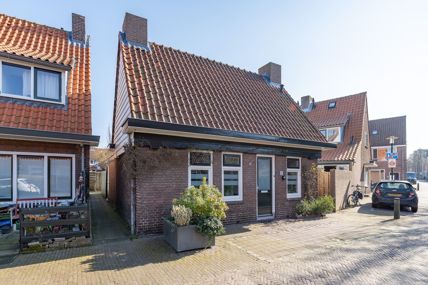 Foto 1 van Sint Rochusstraat 3