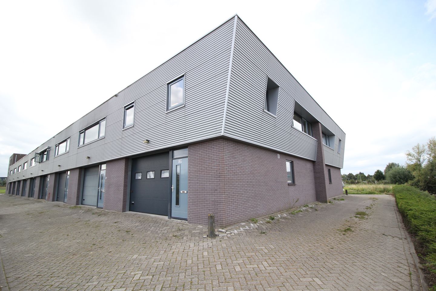 View photo 1 of Chemieweg 139