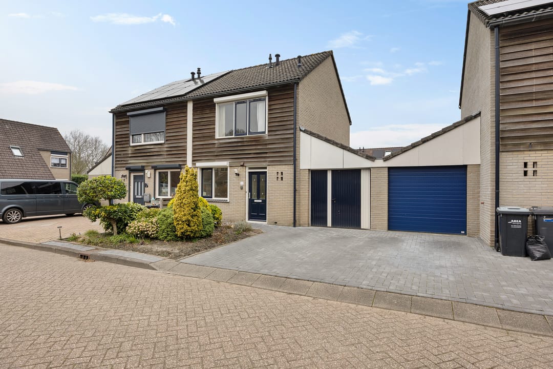 Photo 1 of Bereklauw 10