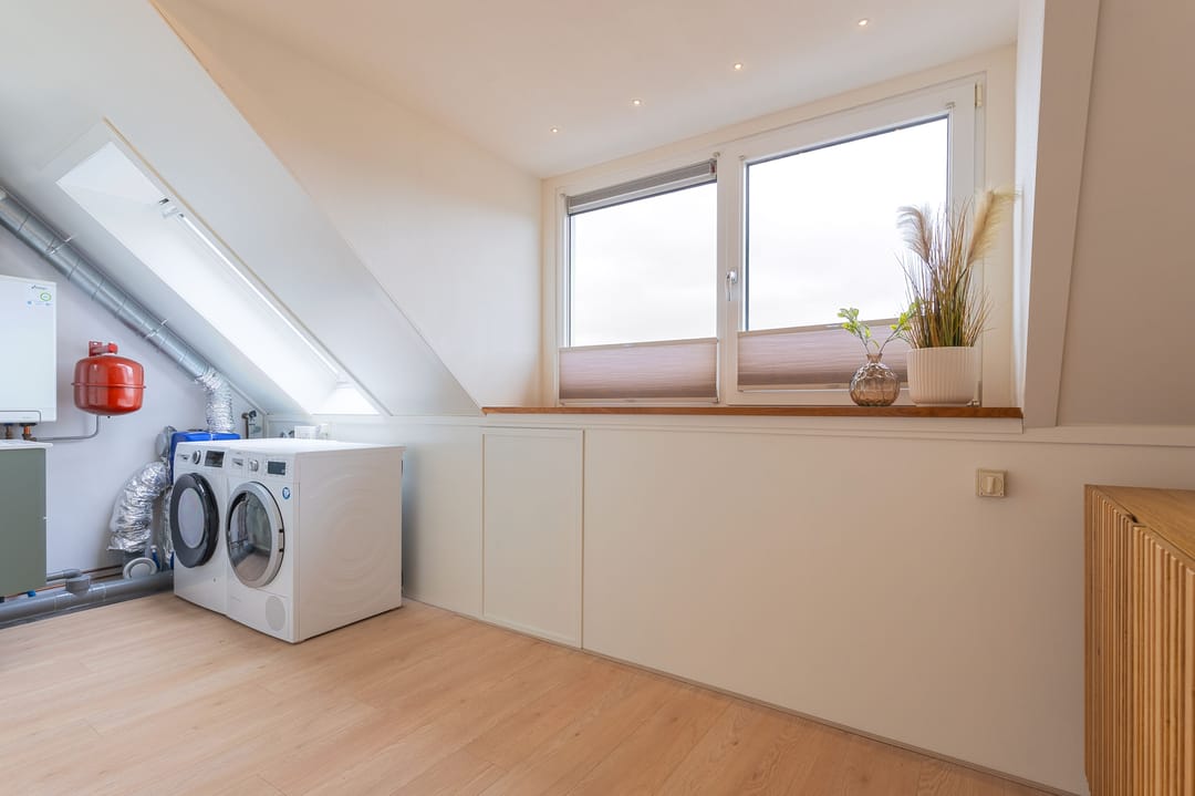 Photo 43 of Albert van Damstraat 16