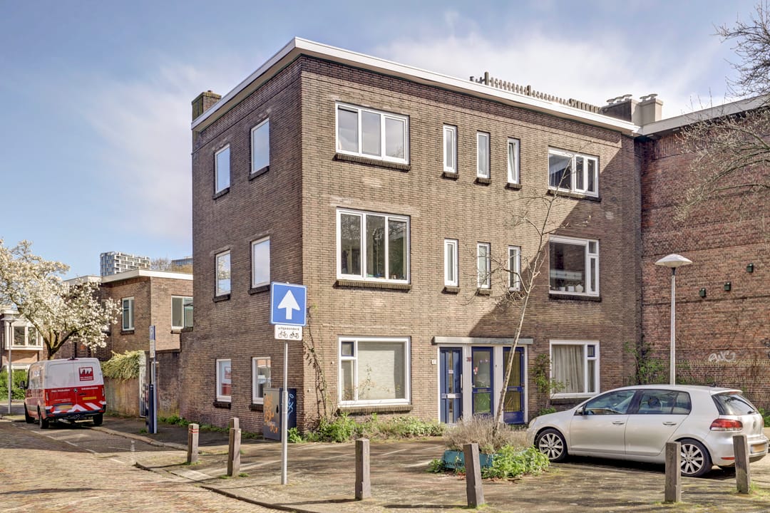 Photo 32 of Bandoengstraat 39