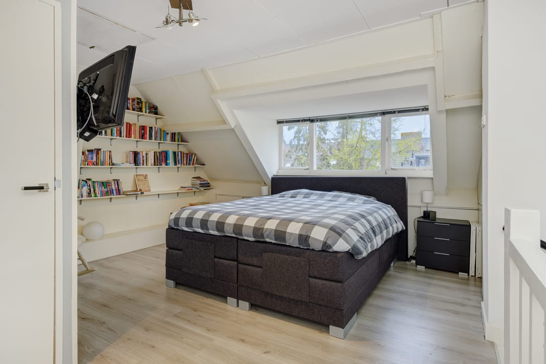 Foto 22 van Leliestraat 13