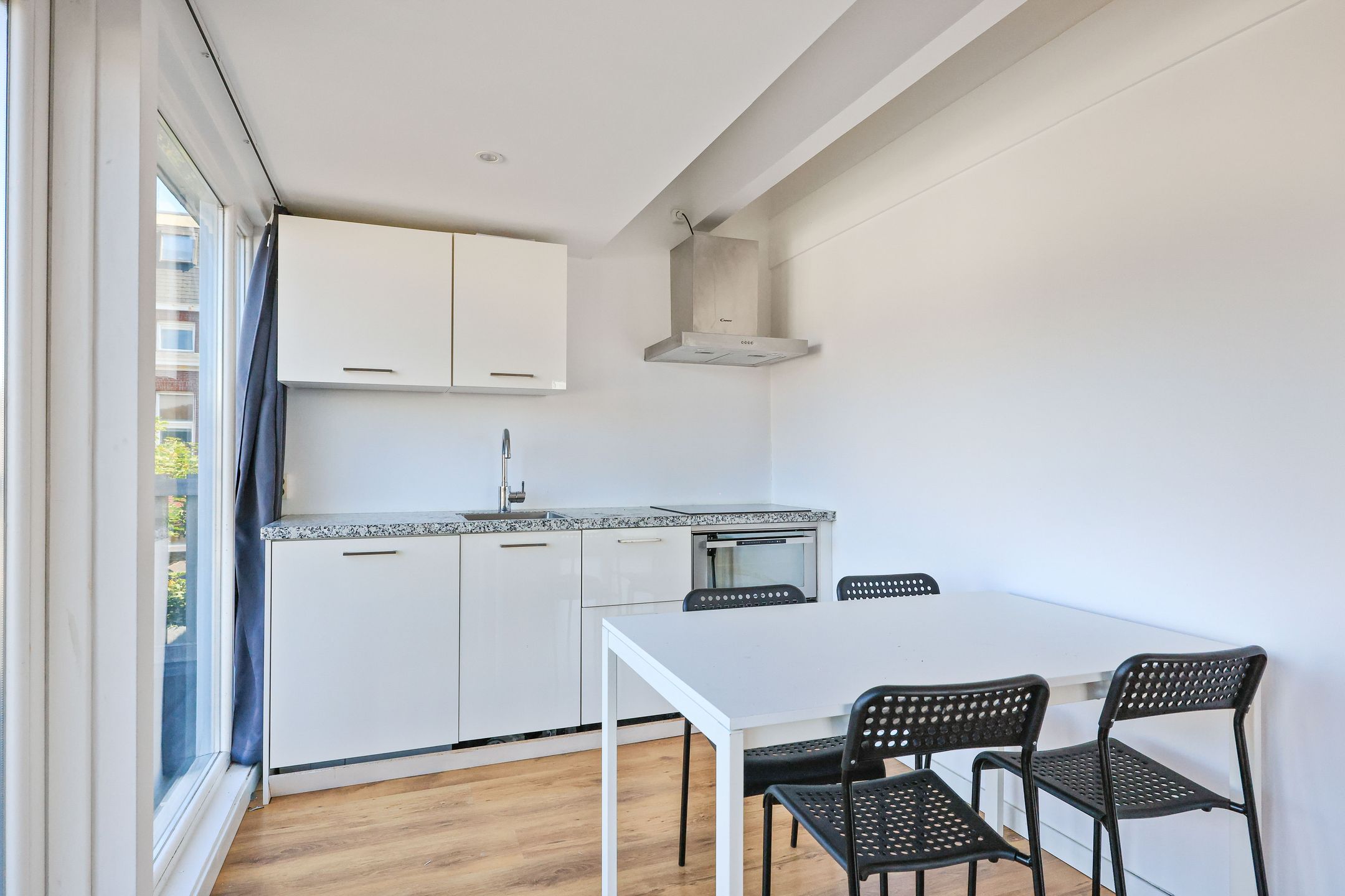 Photo 6 of Voorstraat 34-B