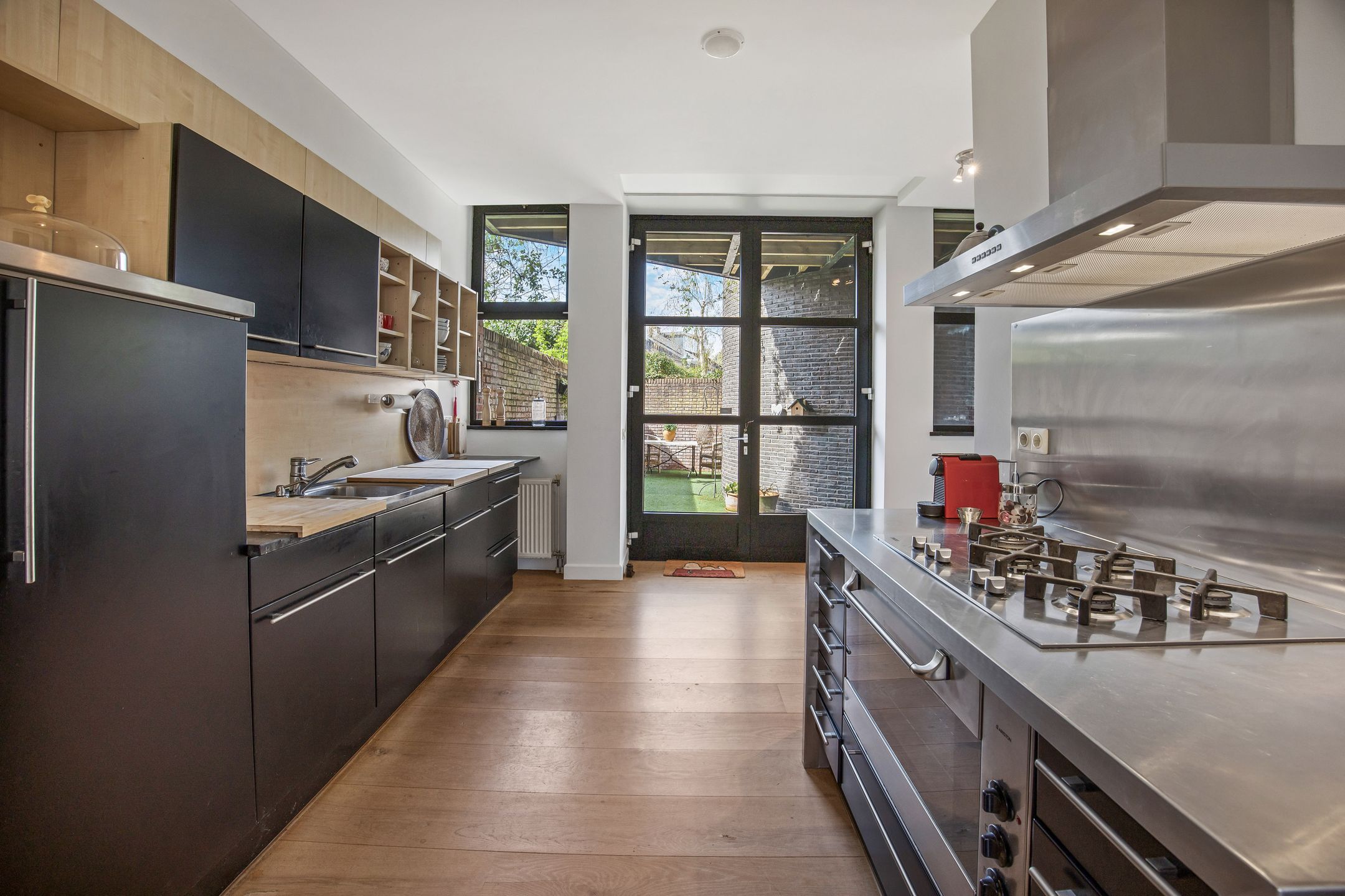 Photo 15 of Johan de Wittstraat 5-A