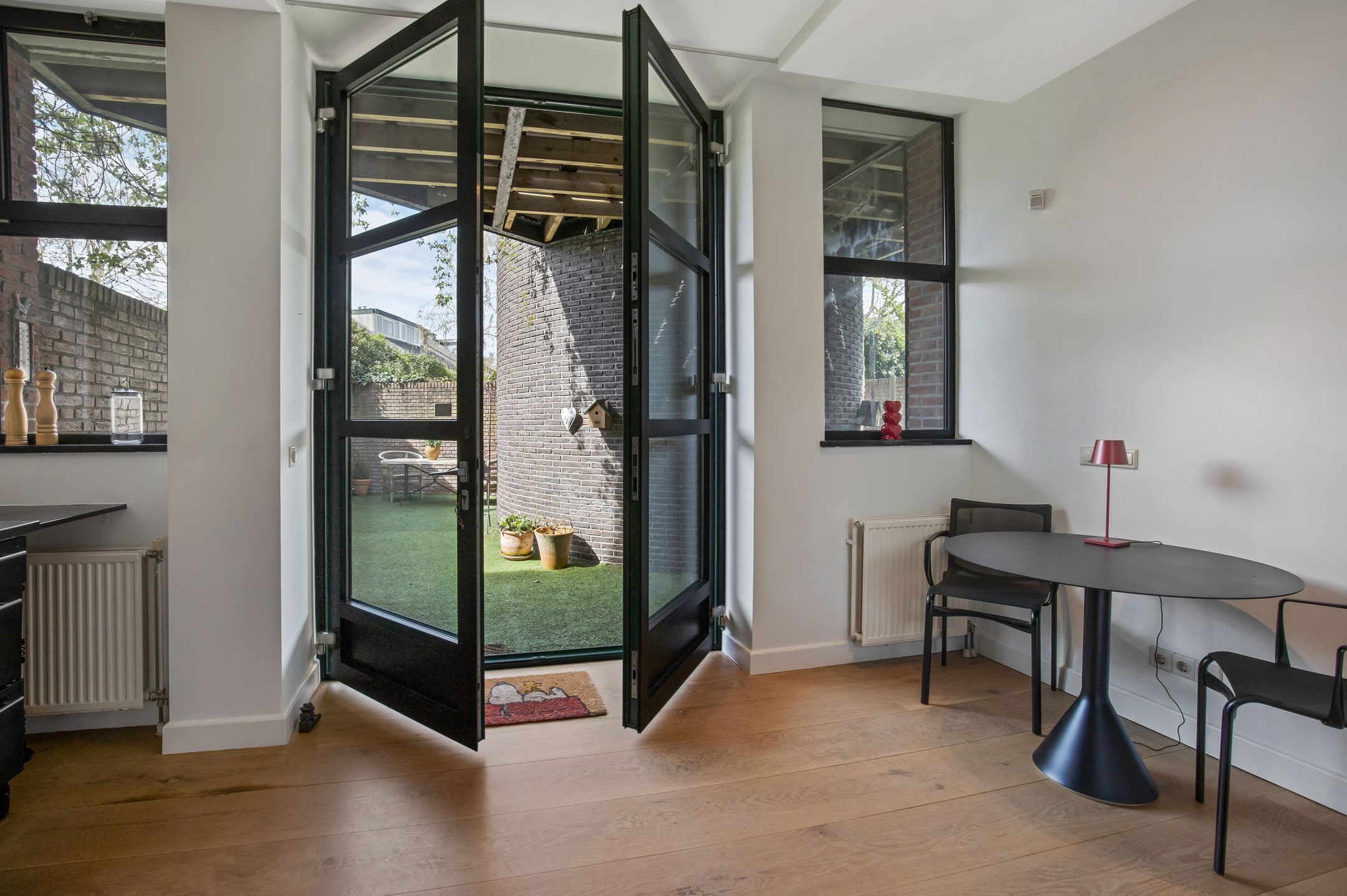 Photo 18 of Johan de Wittstraat 5-A