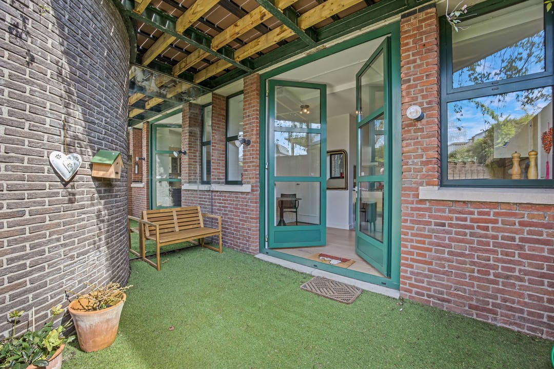 Photo 22 of Johan de Wittstraat 5-A