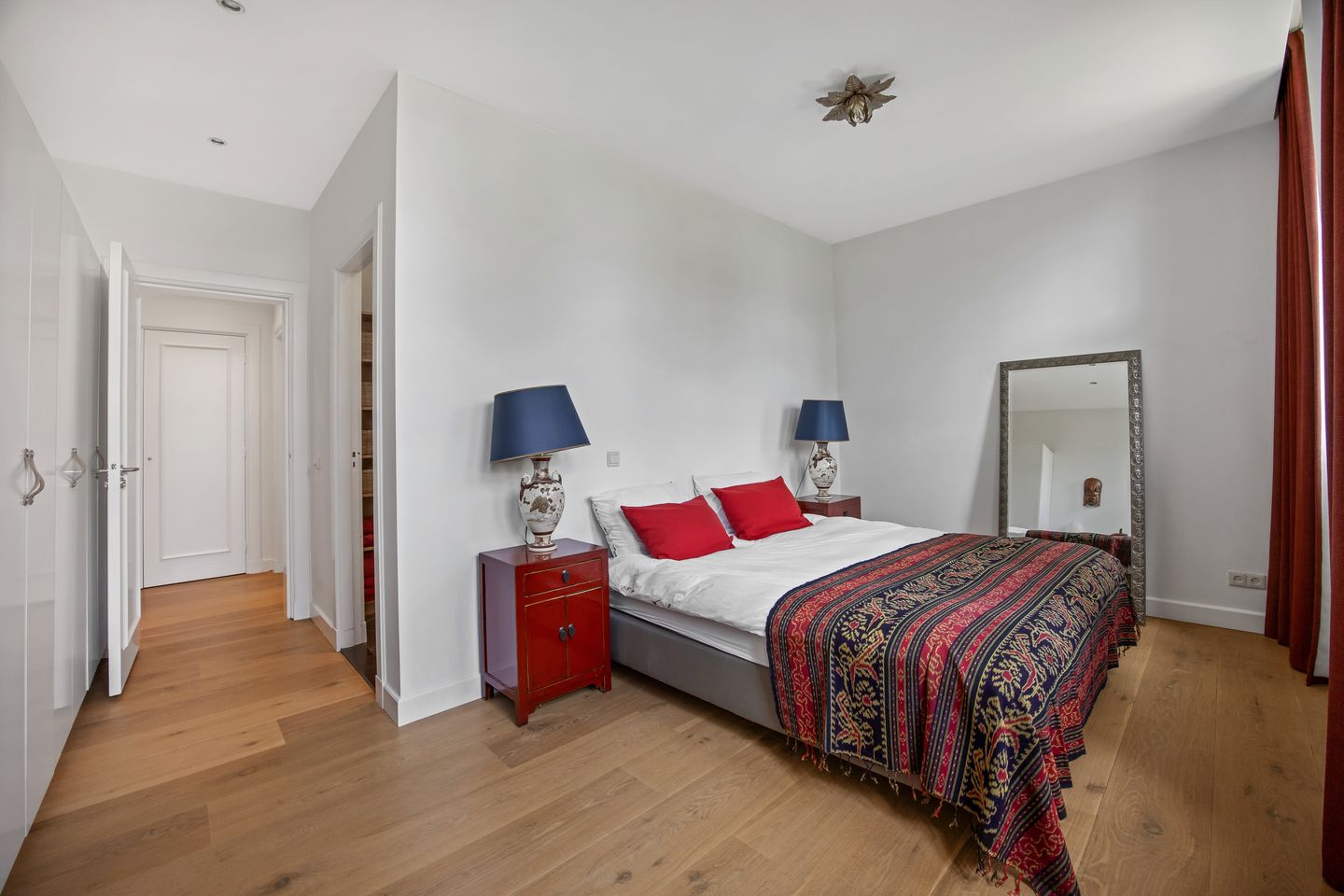 Photo 25 of Johan de Wittstraat 5-A