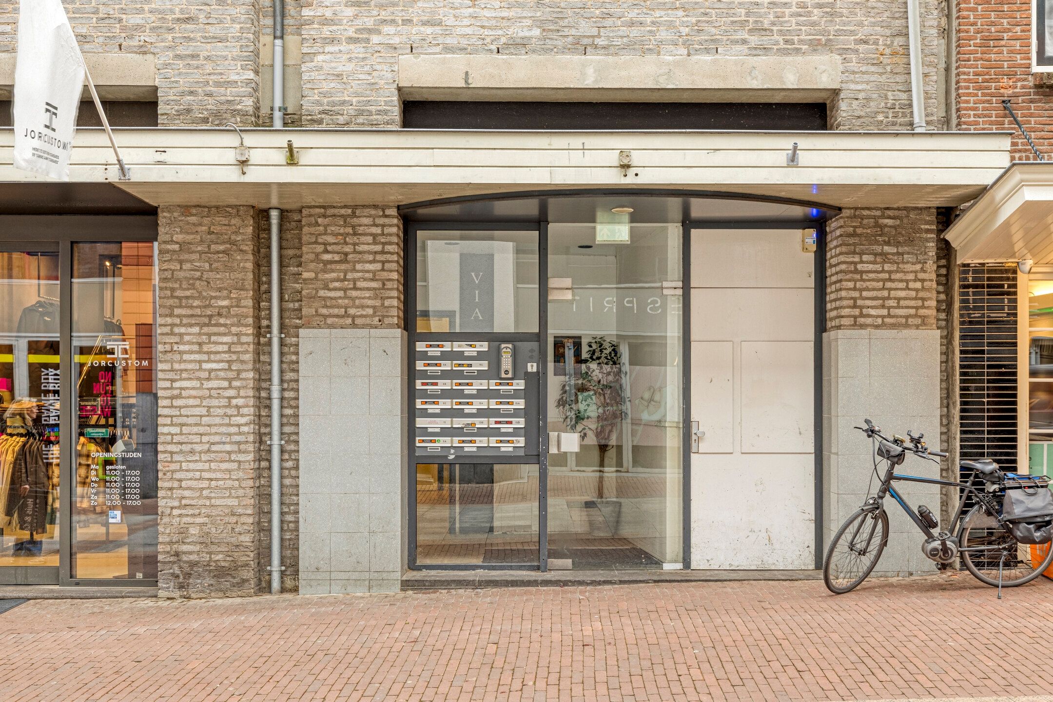 Foto 24 van Marktstraat 11-A