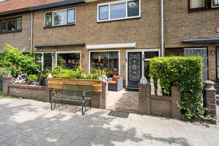 Photo 2 of Royaards van den Hamkade 77