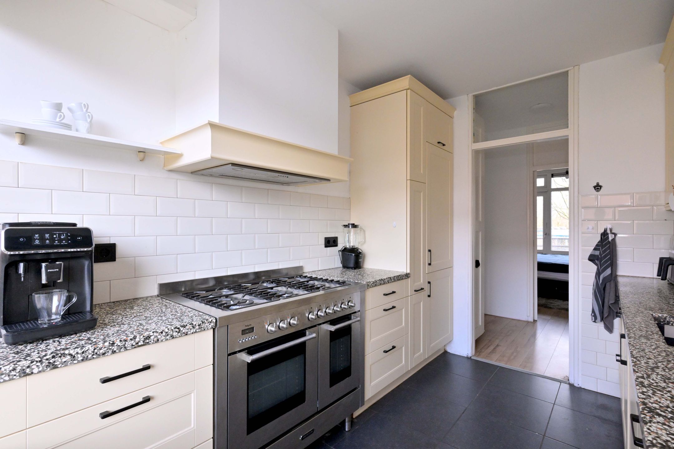 Foto 15 van Koningin Julianastraat 228