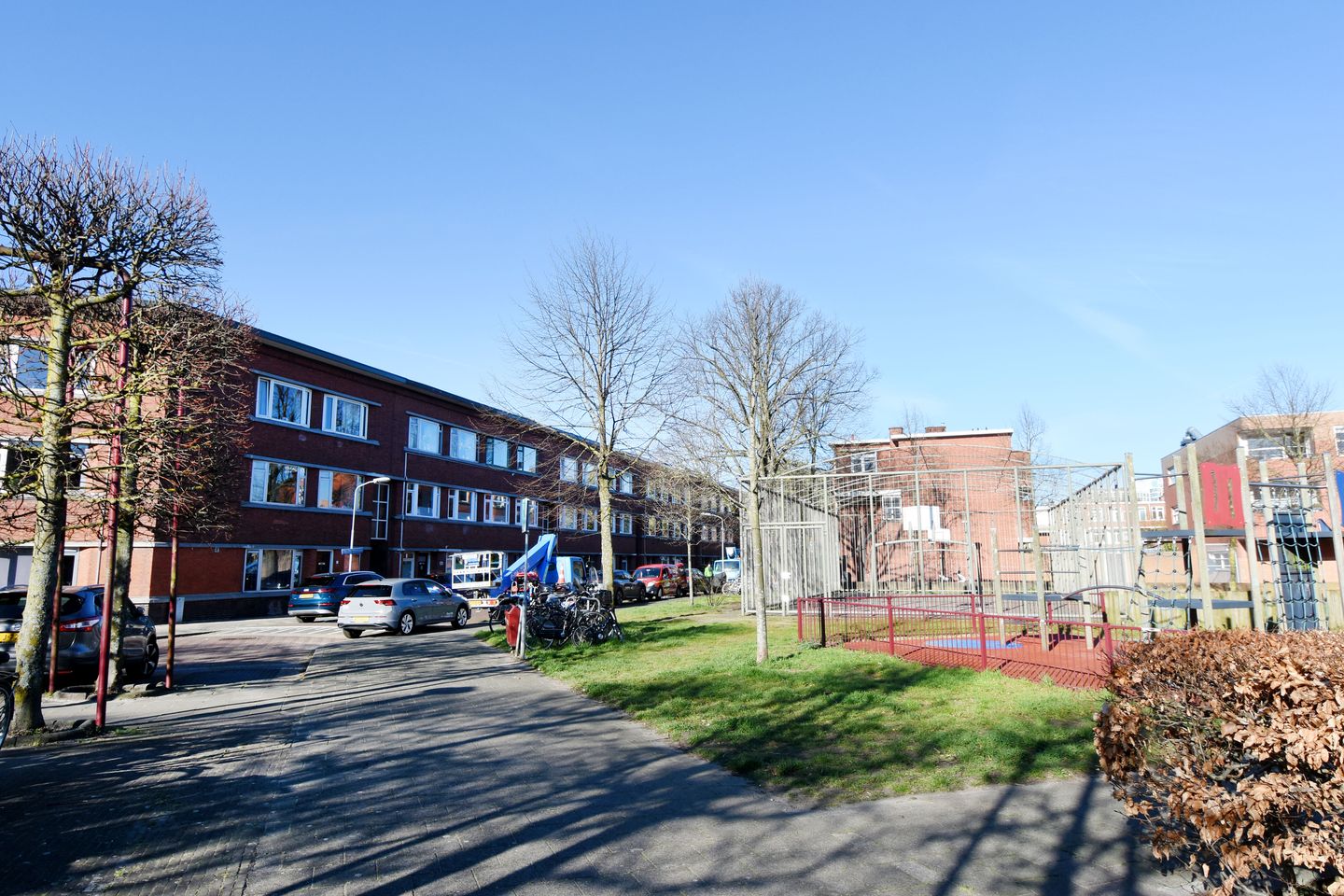 Photo 34 of van Gaesbekestraat 11