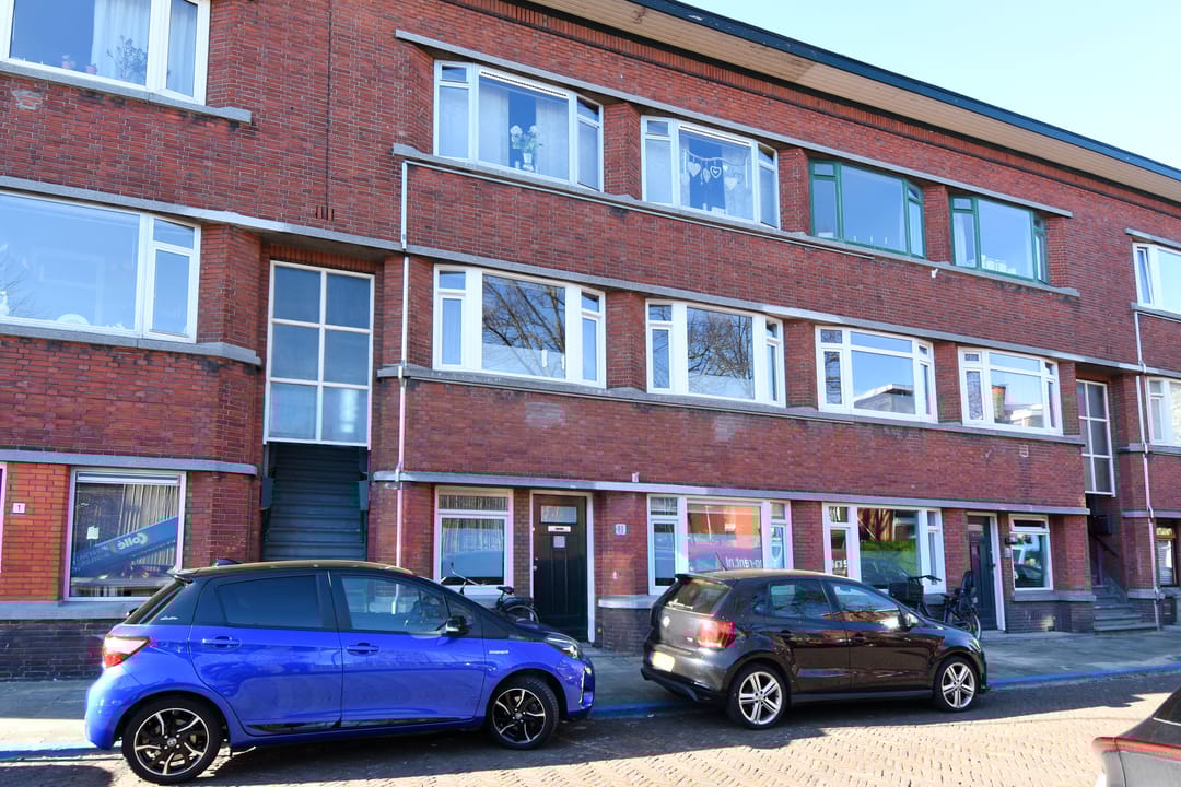 Photo 1 of van Gaesbekestraat 11