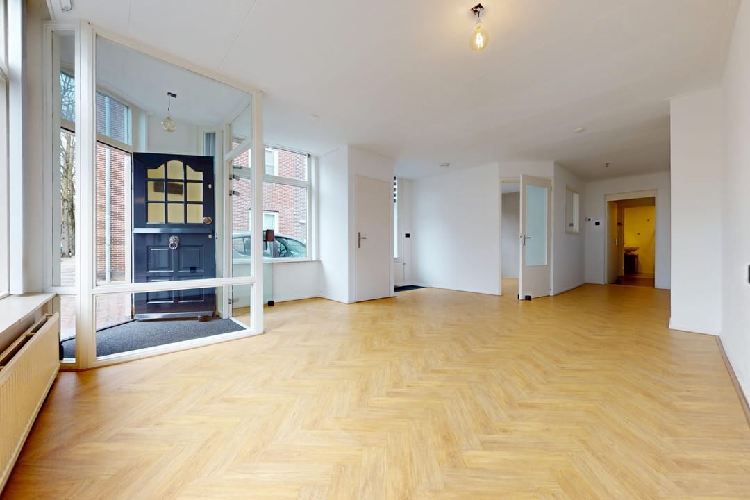 Photo 11 of Westerstraat 220